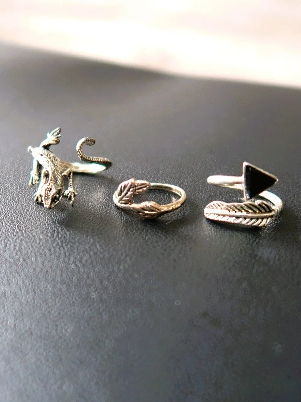 Desert Vibe Boho Rings Three Piece Stack Silver Tone Lizard Feather Arrow DIY